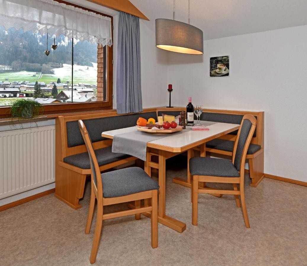 Ruef Wohlfuehl-Apartments Au (Vorarlberg) Екстер'єр фото